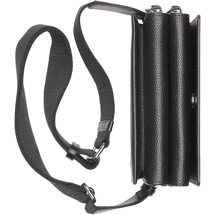 calvin-klein-millie-he4-triple-compartment-camera-bag-qvevidan.jpg