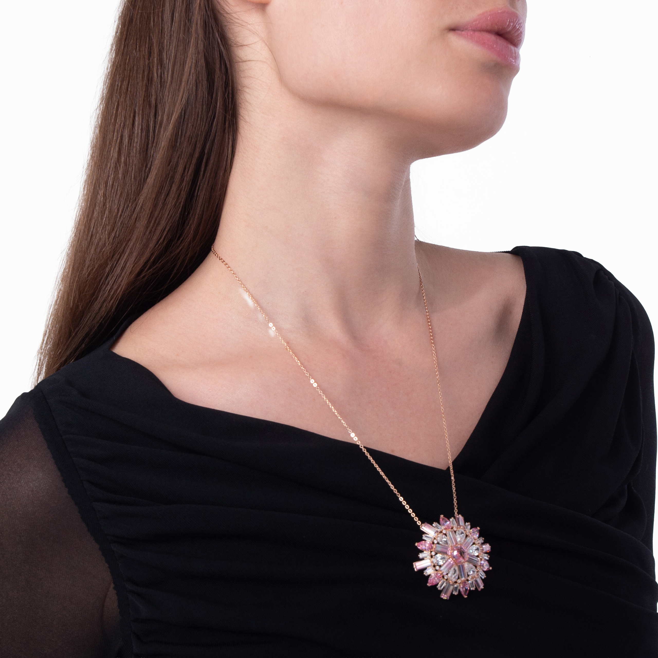 swarovski-5699084-3.jpg