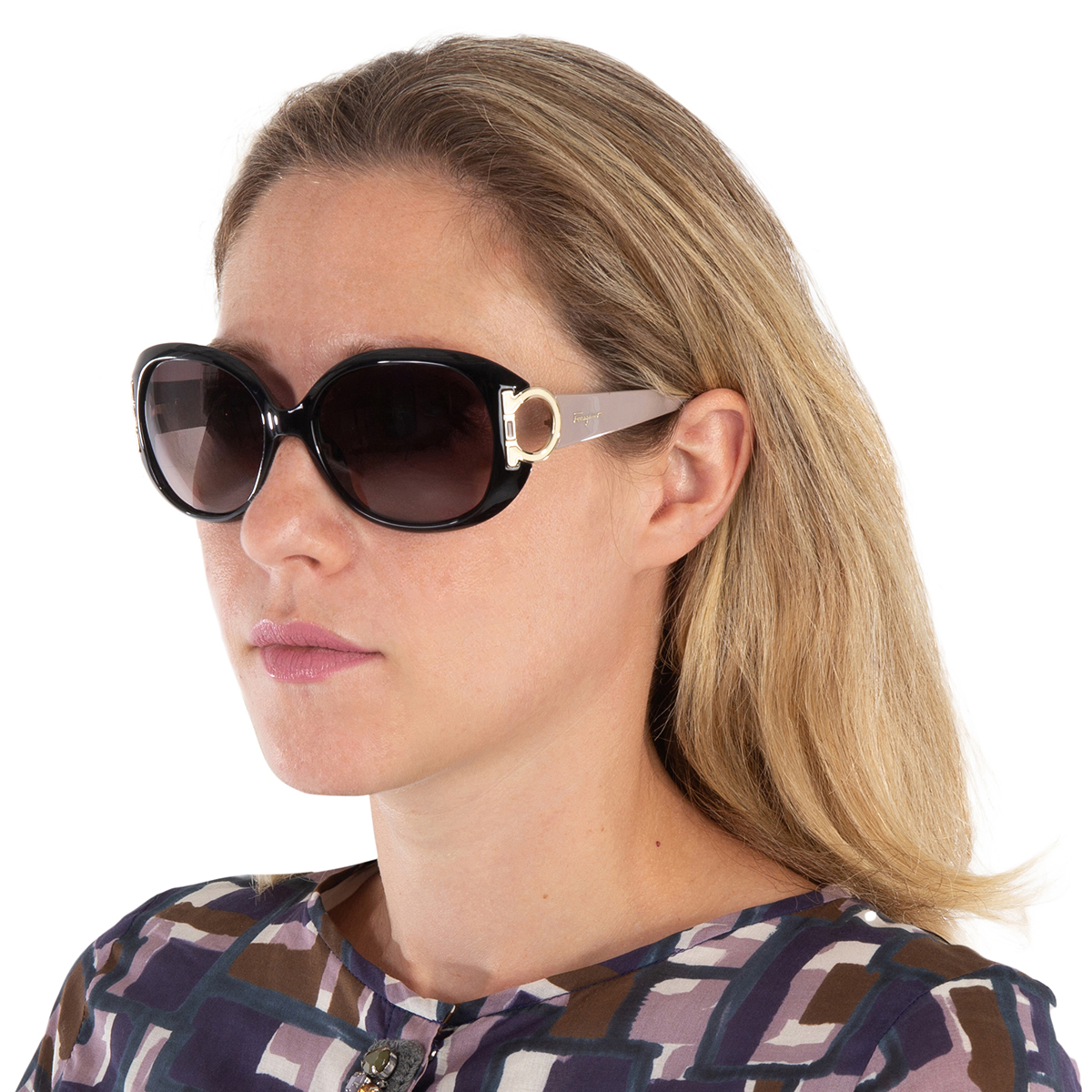ferragamo-sf668s-001-57-2.jpg