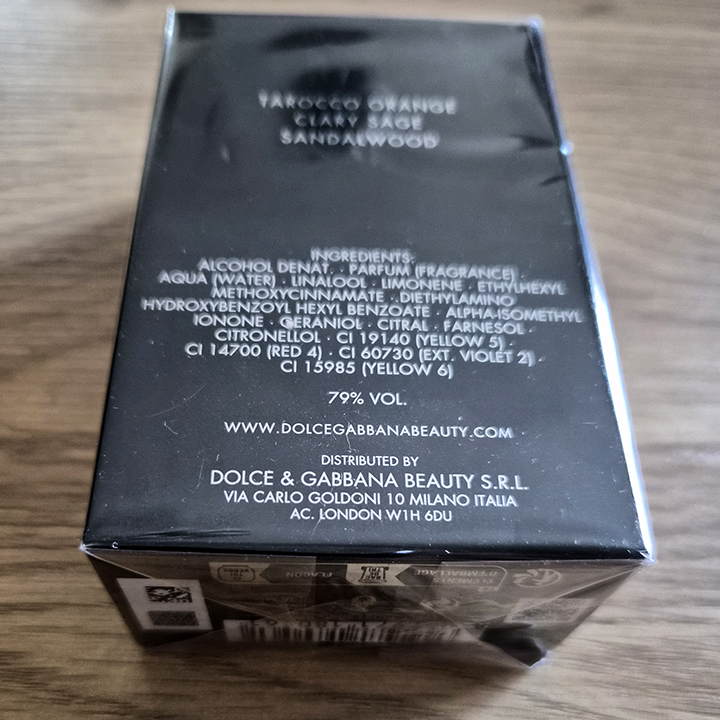dolce-and-gabbana-mens-the-one-edp-spray-50ml-fragrances-005.jpg