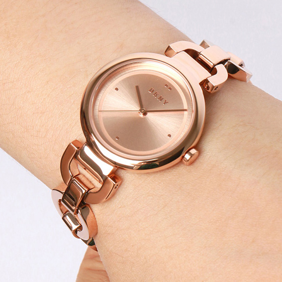 kalis-saati-dkny-eastside-ny2769-okrosferi-khelze.jpg